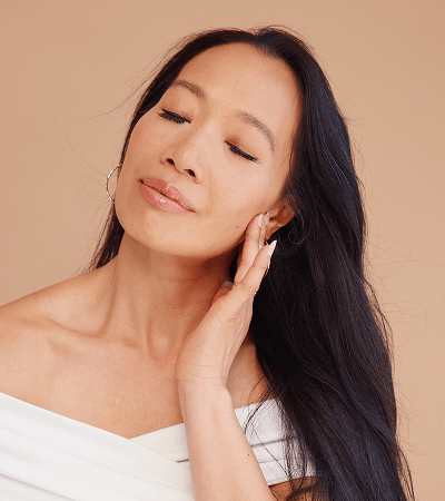 Patient having a discussion with an Optum WA healthcare professional